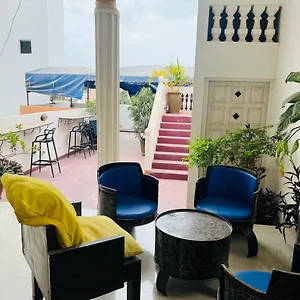 Illiyin Boutique ** Dakar
